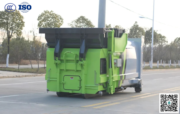 8���ƄӉ��s������